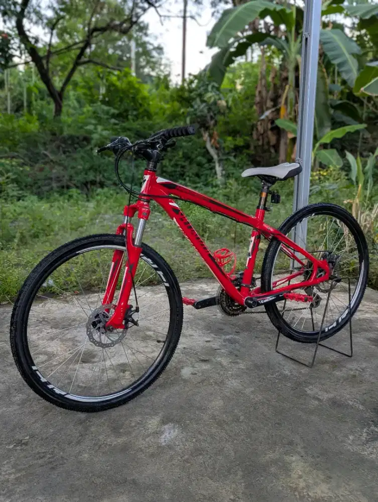 Sepeda MTB Specialized Hardrock 26 - Size S