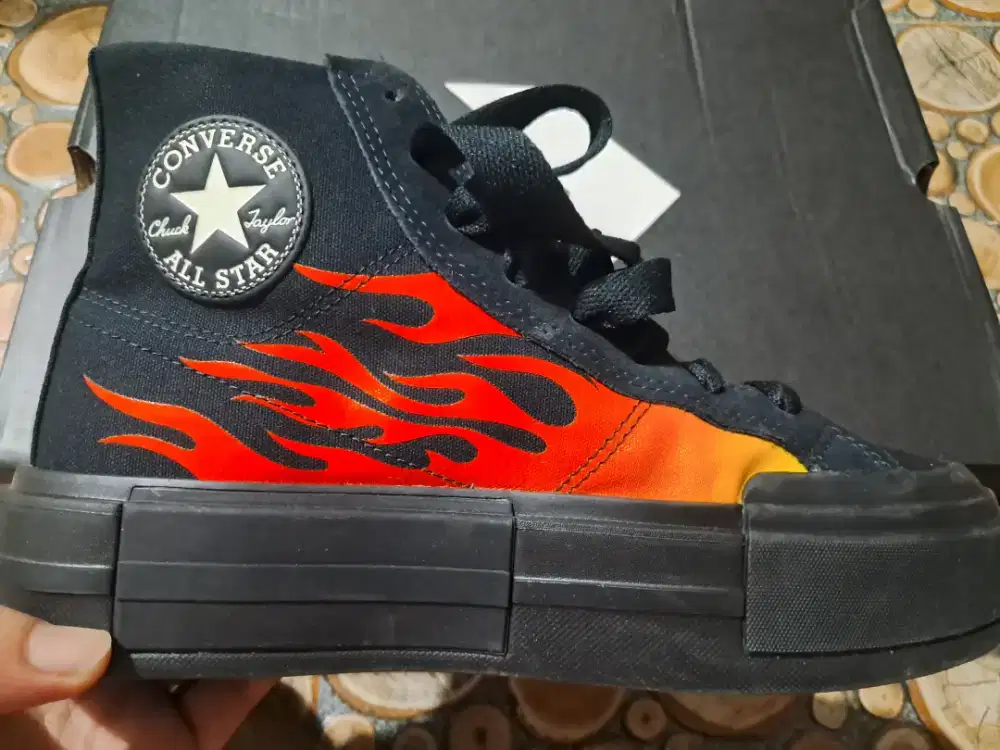 Sepatu Converse