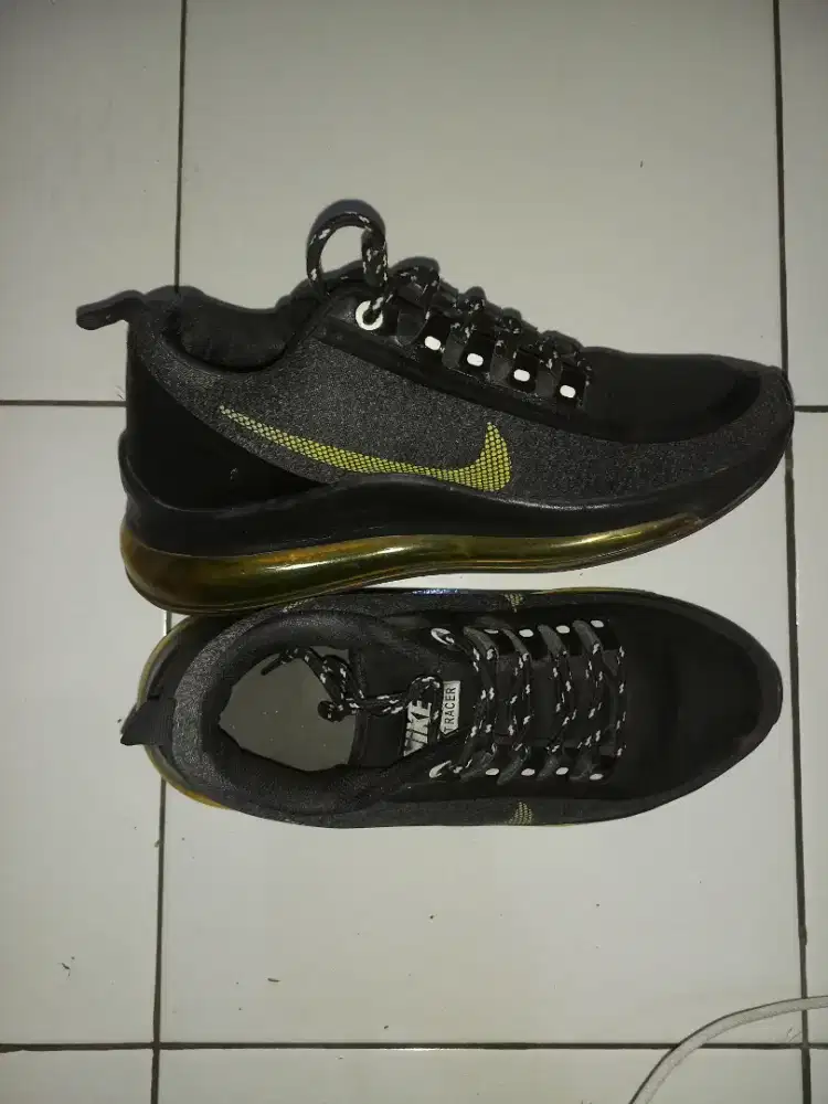 Sepatu_second_mulus