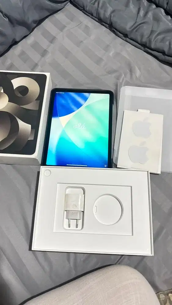 IPAD AIR WIFI 64 GB ( 5th generation )