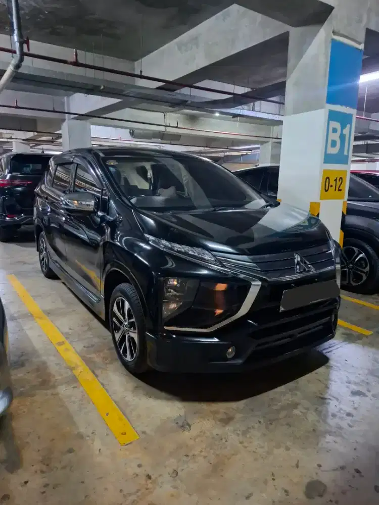 Mitsubishi Xpander Sport AT / 2018