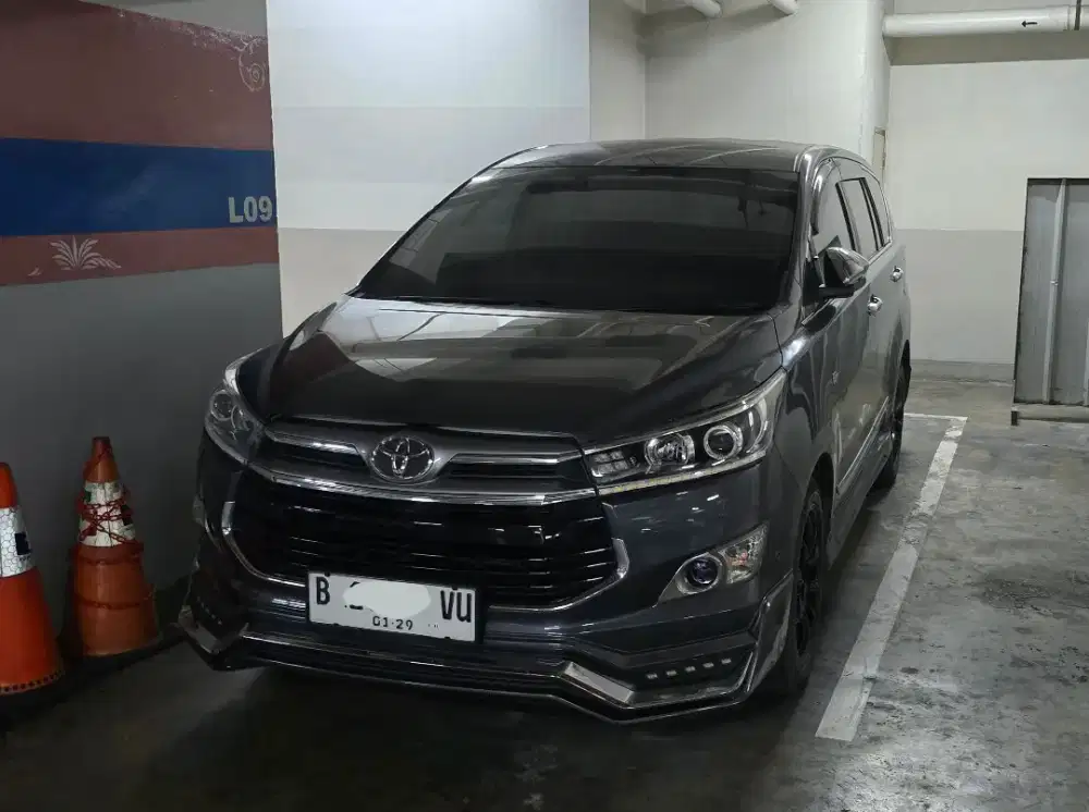 Toyota Kijang Innova V 2019 Bensin