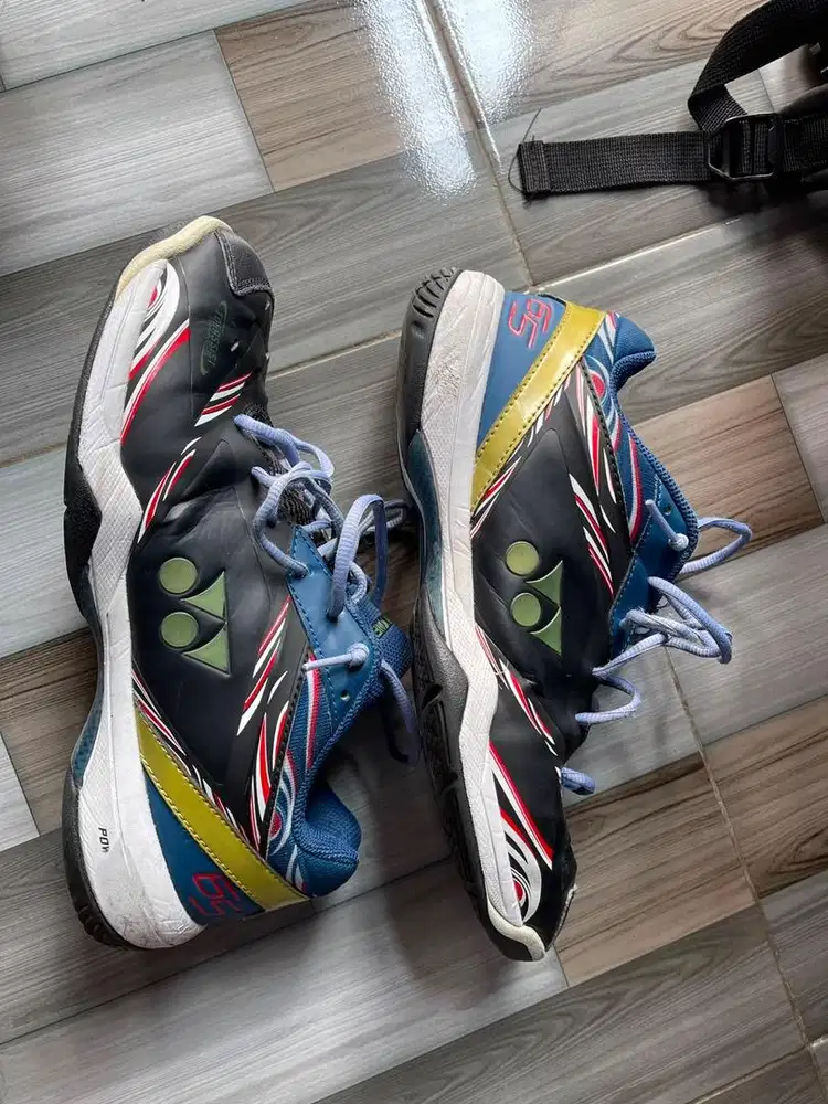 Sepatu YONEX SHB65Z3 Original special edition.