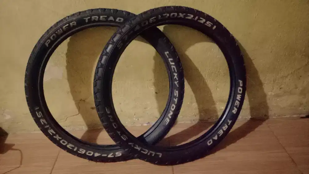 Ban Sepeda BMX 20 S7 - 406 120 X 2.125