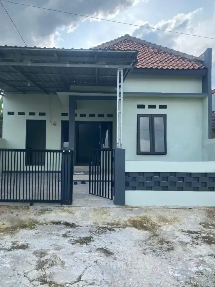 RUMAH BARU,BISA KPR DI UTARA KANTOR DPRD KARANGANYAR,LINGKUP PERUMAHAN