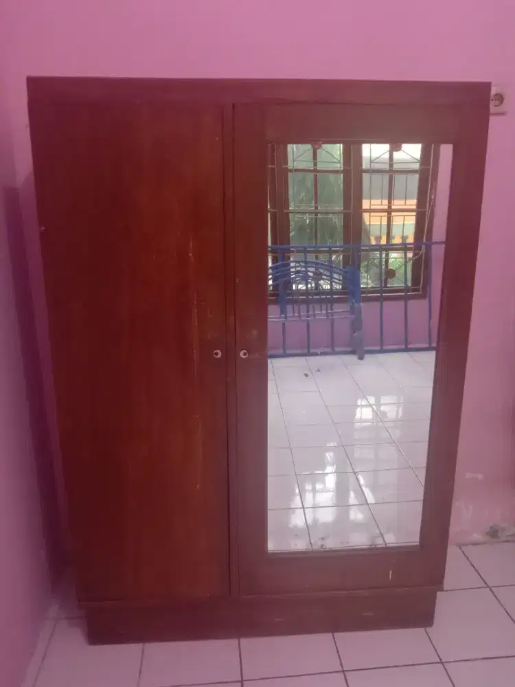 LEMARI PAKAIAN JATI T.180cm, L. 120cm, tebal 50cm