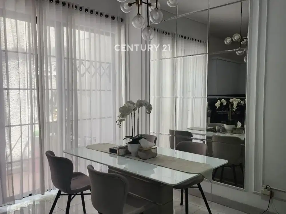 Dijual Rumah  Di Cluster  Di Bintaro  7 Dekat Sekolah Penabur