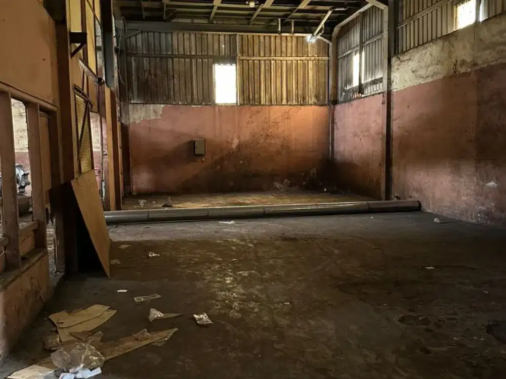 Dijual Pabrik/Gudang Lt 2200m2 Cilongok Pasar Kemis Tangerang Banten