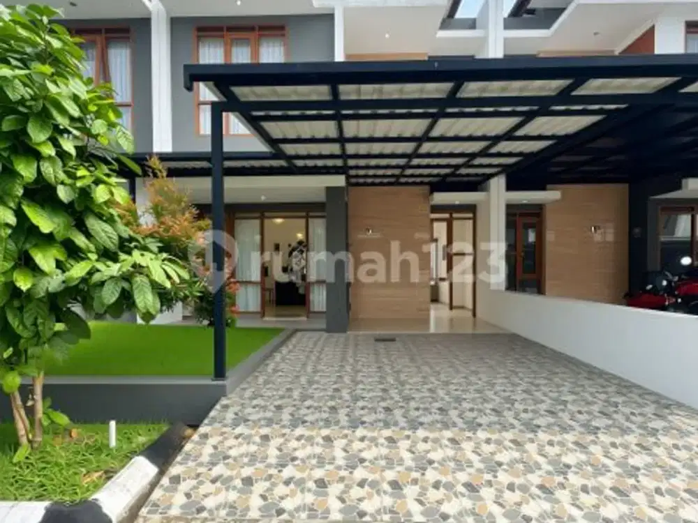 Dijual Cepat Rumah Full Furnished siap huni di Buah Batu Dekat Tol
