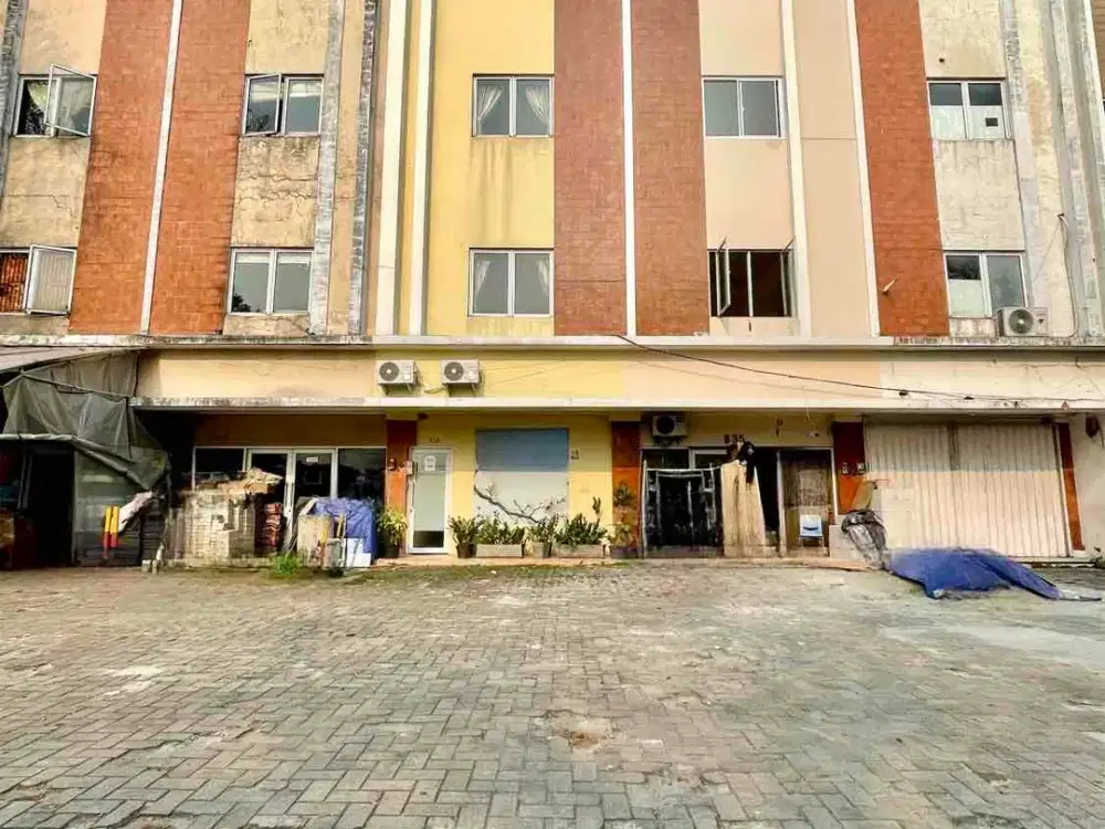 DI JUAL MURAH RUKO 3 LANTAI Siap Pakai Hadap Jalan di Gading Serpong
