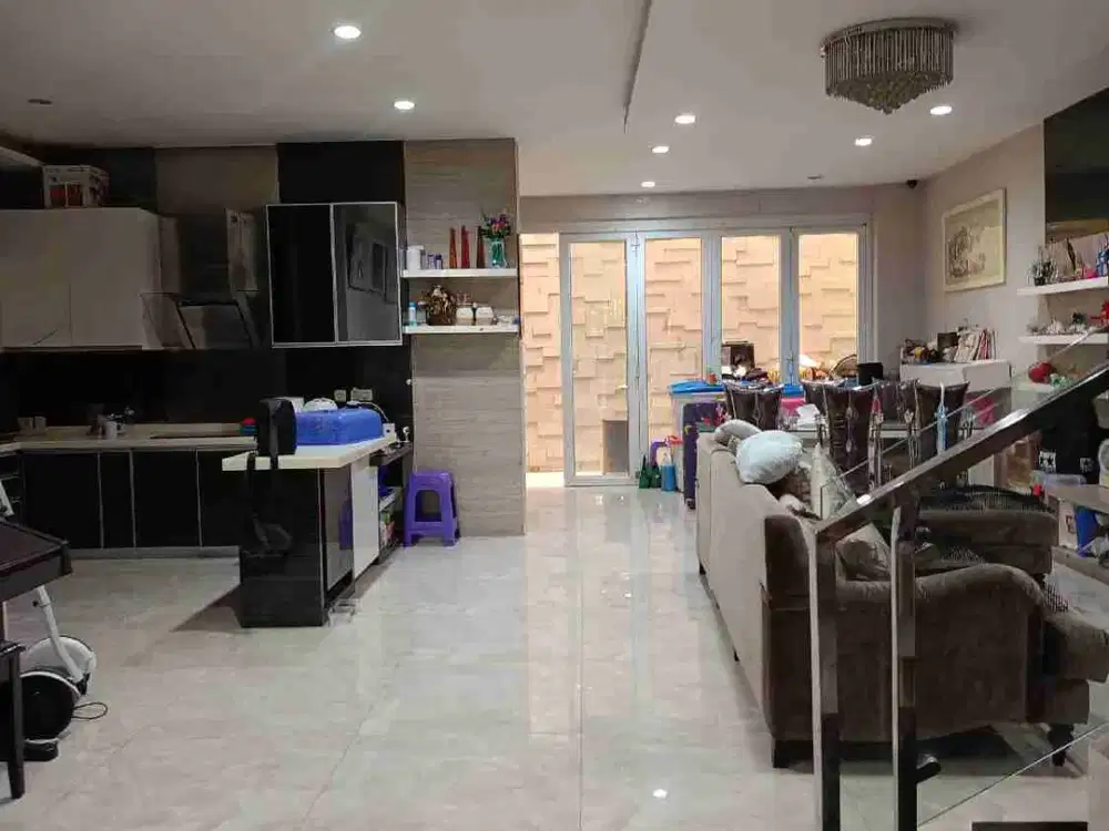 Rumah minimalis PIK, camar
