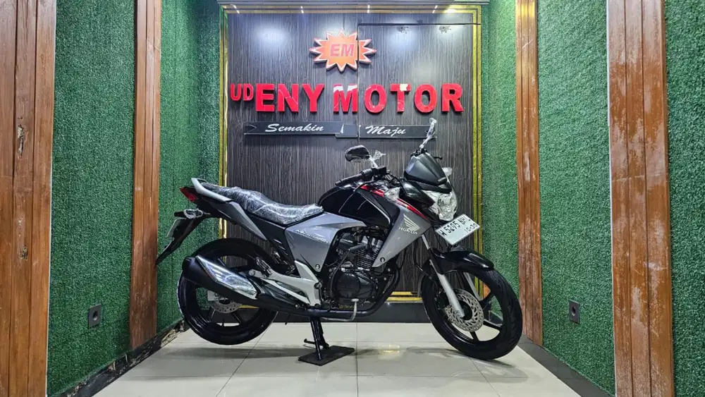 UD ENY MOTOR - Honda Megapro Mono thn 2011 mulus