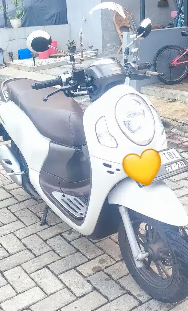 JUAL MURAH KM RENDAH SCOOPY PRESTIGE 2023