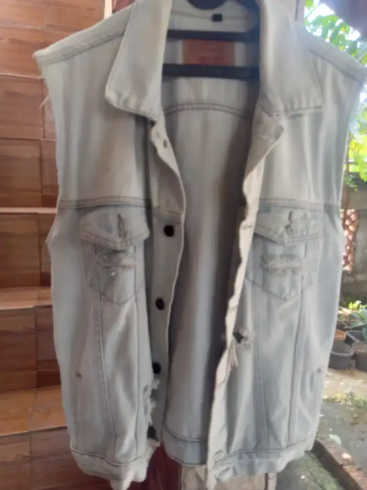 Kemeja dan Jaket