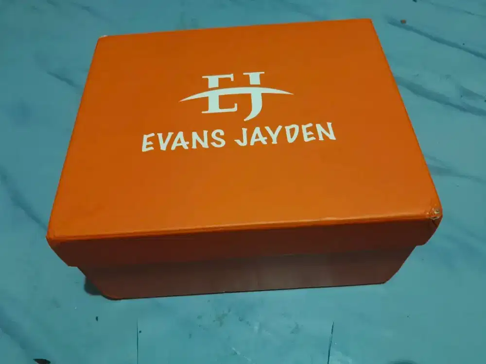 Jam tangan Evan Jayden