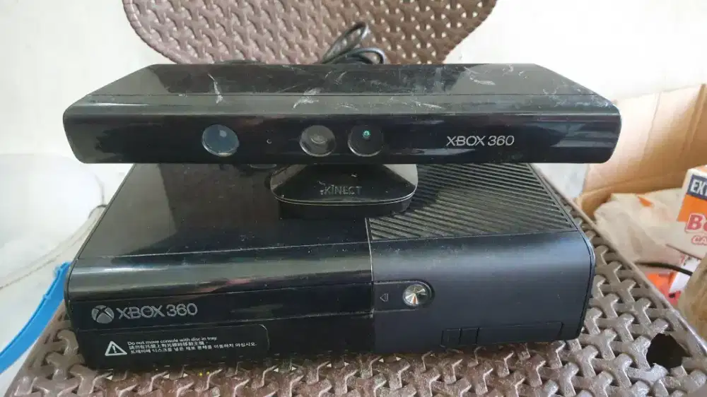 Xbox 360 slim E RGH + kinect