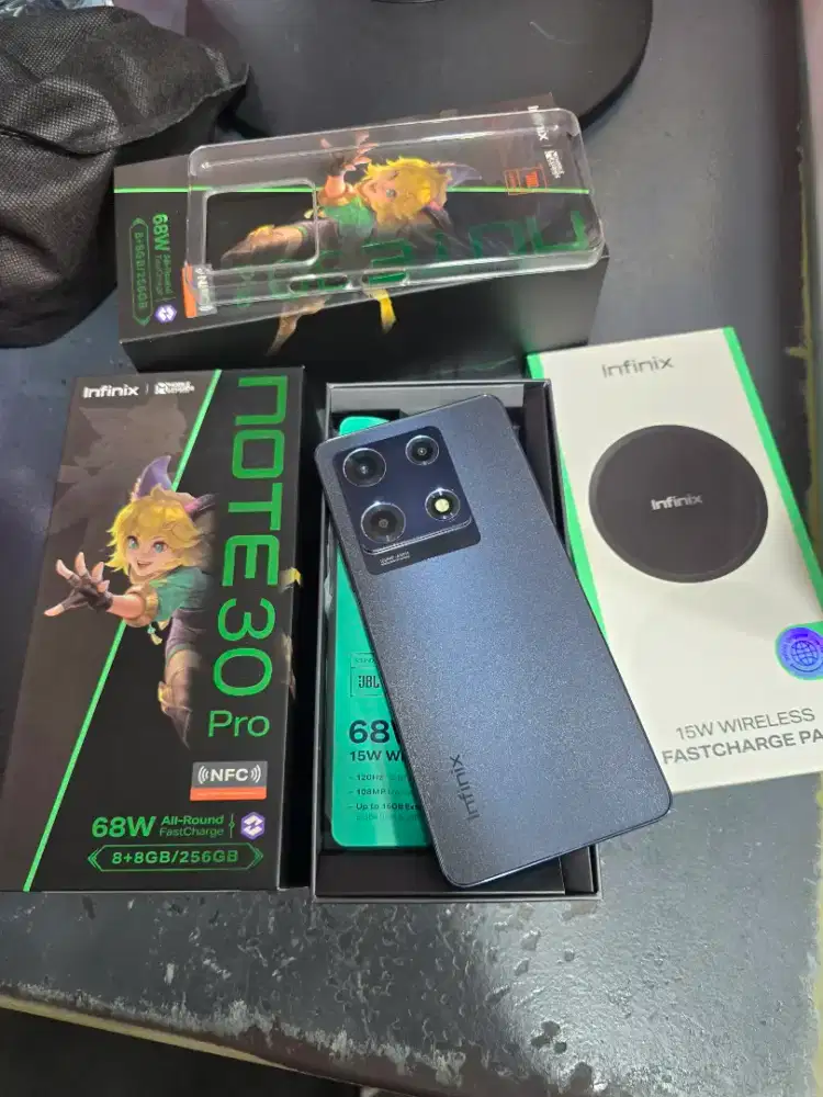 Infinix Note30 PRO 8/256 MULUS LIKE NEW FULLSET ORIGINAL BAWAAN