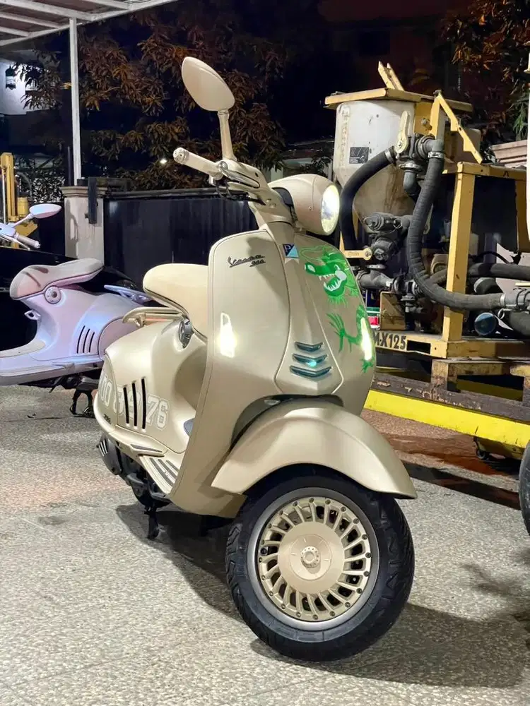 Vespa 946 Dragon Limited Edition