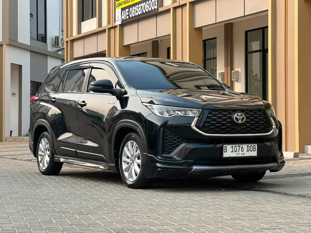 Zenix 2.0 V Hybrid Modelista AT 2023 Pajak Panjang Mulus Siap Pakai