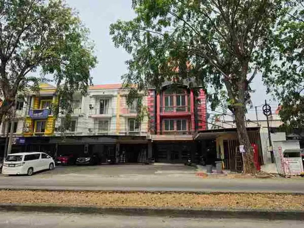 Di Jual Ruko 3 Lantai Lebar 8 Di Jalan Raya Harapan Indah Kota Bekasi