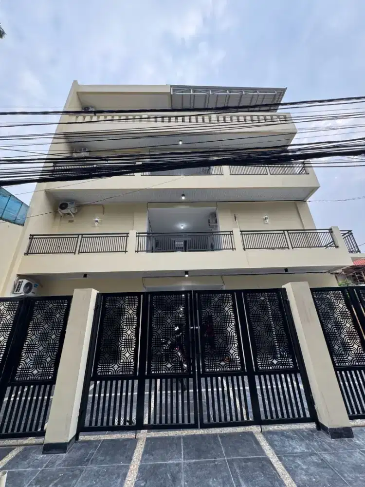 Sewa kost bangunan baru swadaya raya duren sawit