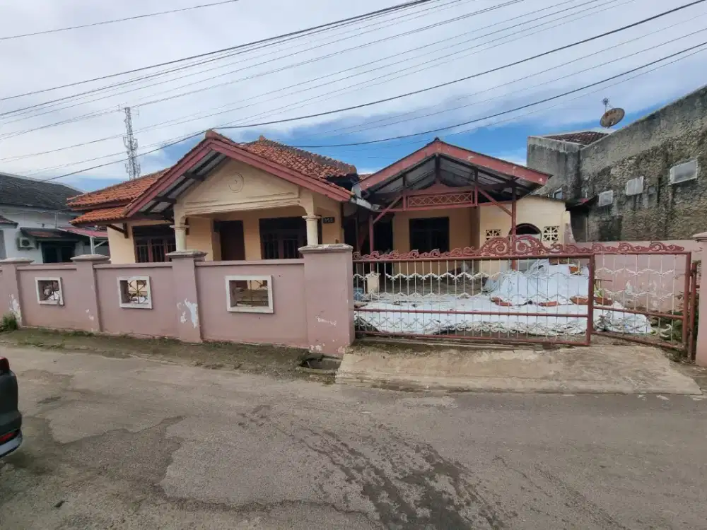 Dijual / Dikontrakan Rumah