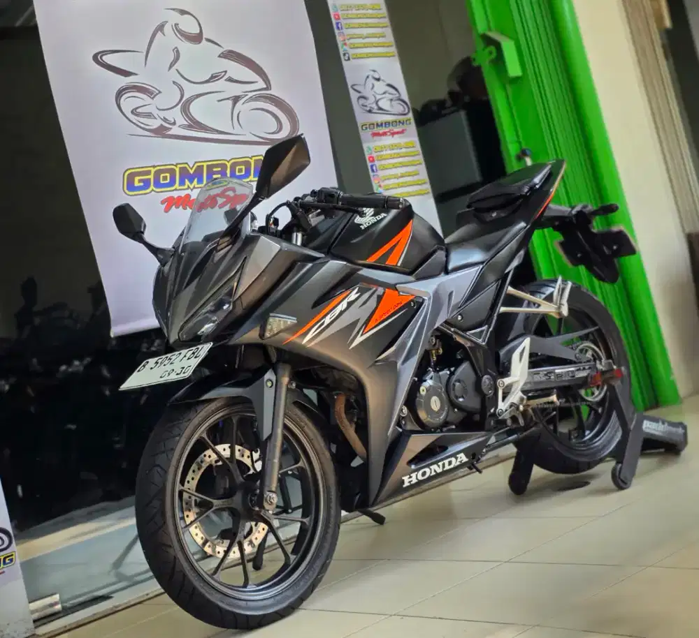 HONDA CBR 150R 2020