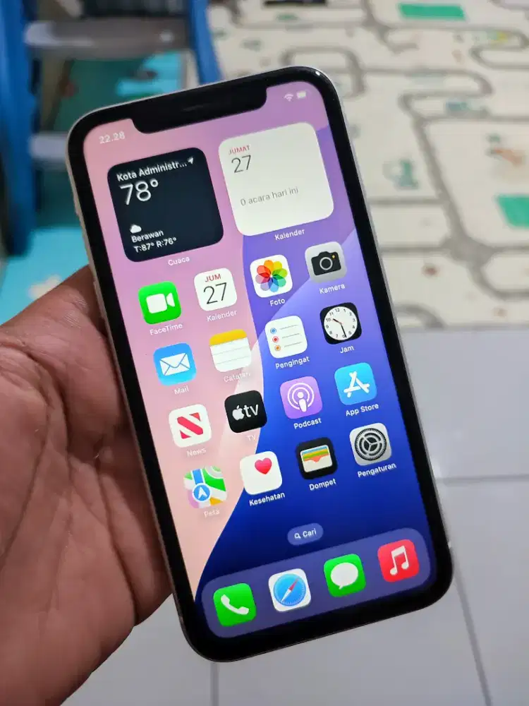 IPHONE XR 64GB LIKE NEW