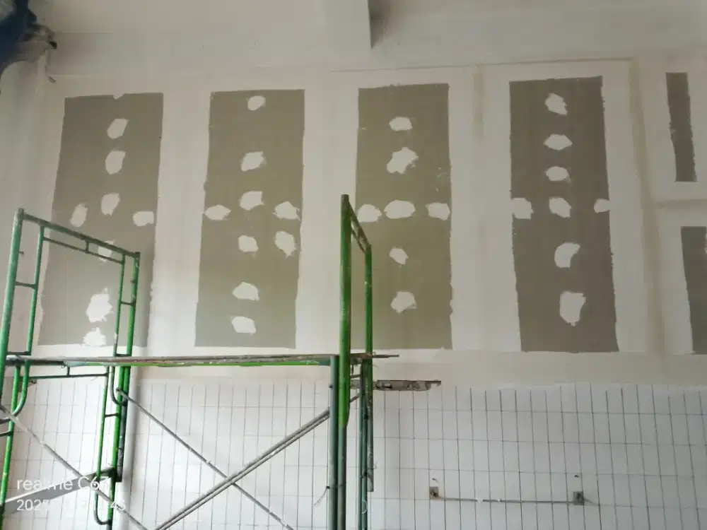 Pasang plafond, partisi, dan pvc