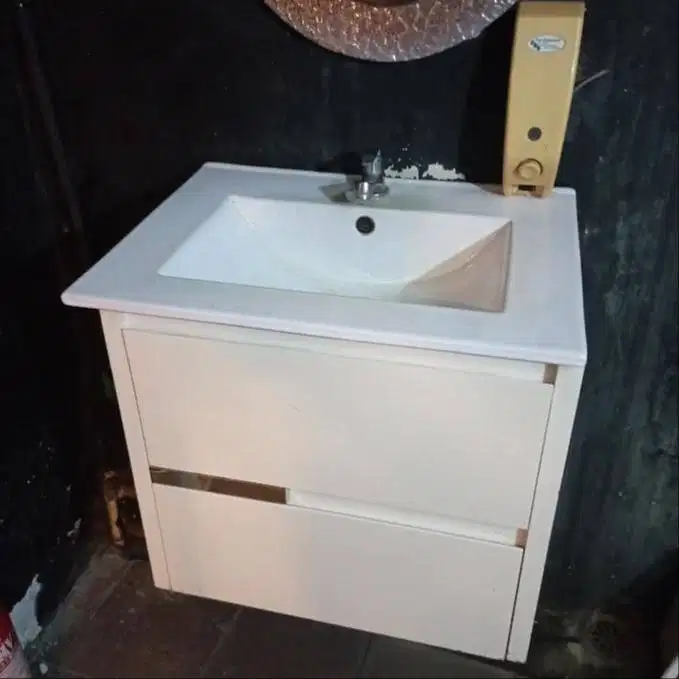 Wastafel Vanity Dengan Laci Bufet
