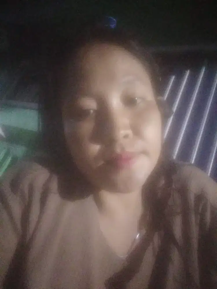 Kalo ada lowongan saya cari kerja umur saya 32 barang kali kalo ada