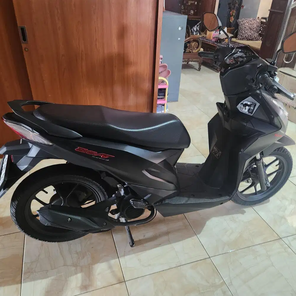 Beat deluxe hitam doff 2023 Gbm bisa tunai kredit