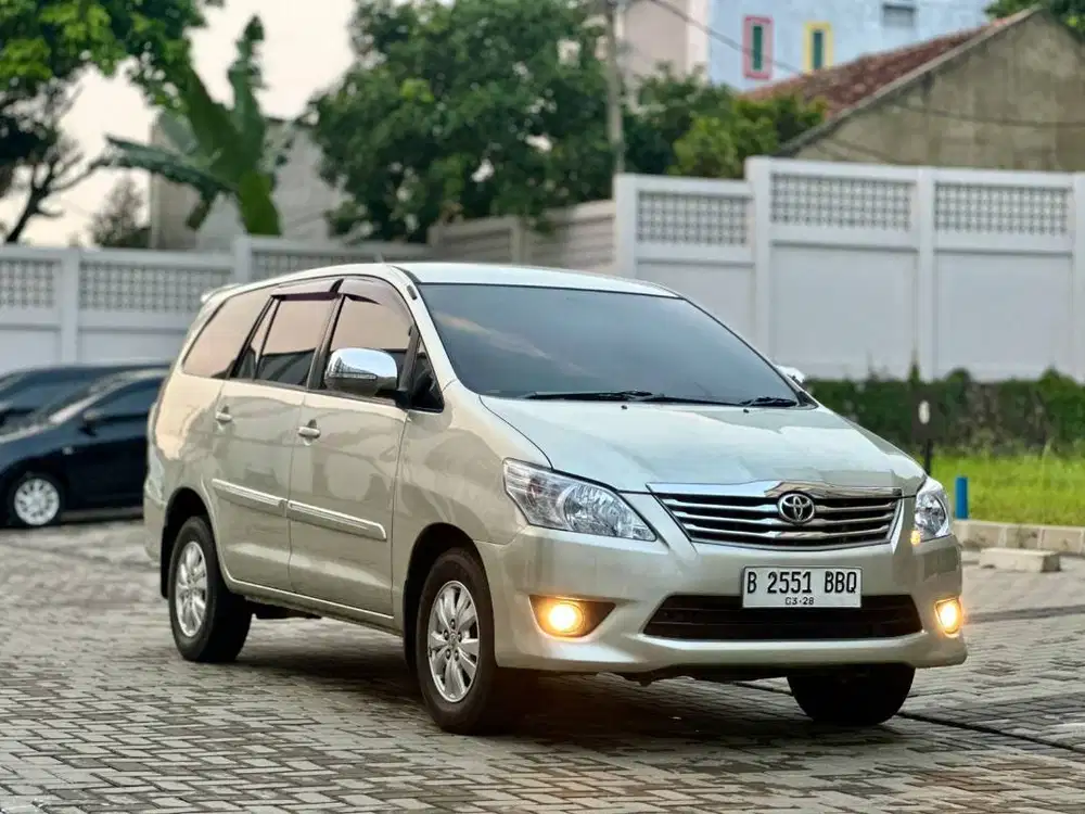 Innova 2.0 G AT 2013 Low KM Pajak Panjang Mulus Terawat Siap Pakai