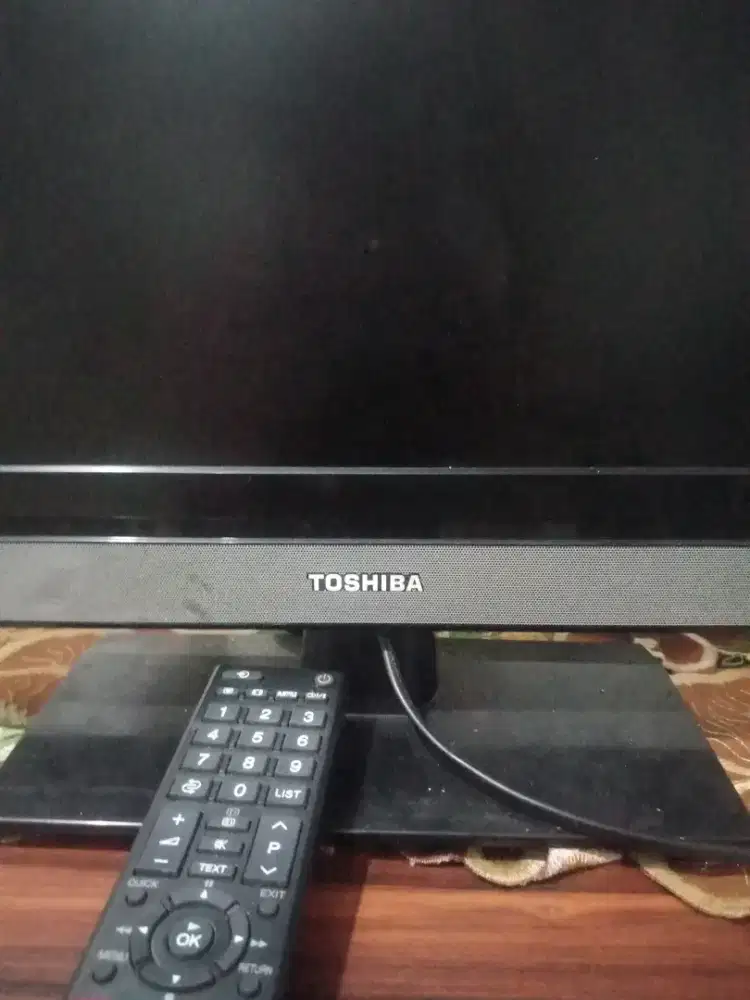 Jual TV Bekas merek Samsung 23inch Analong Normal tidak ada minus