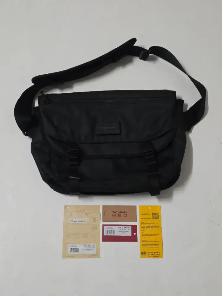 Tas Pria Sling Messenger Bag Samsonite Dark Black masih seperti Baru