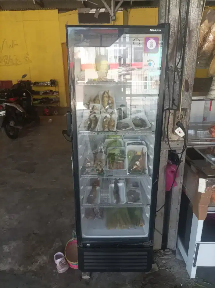 SHOWCASE SHARP 280L