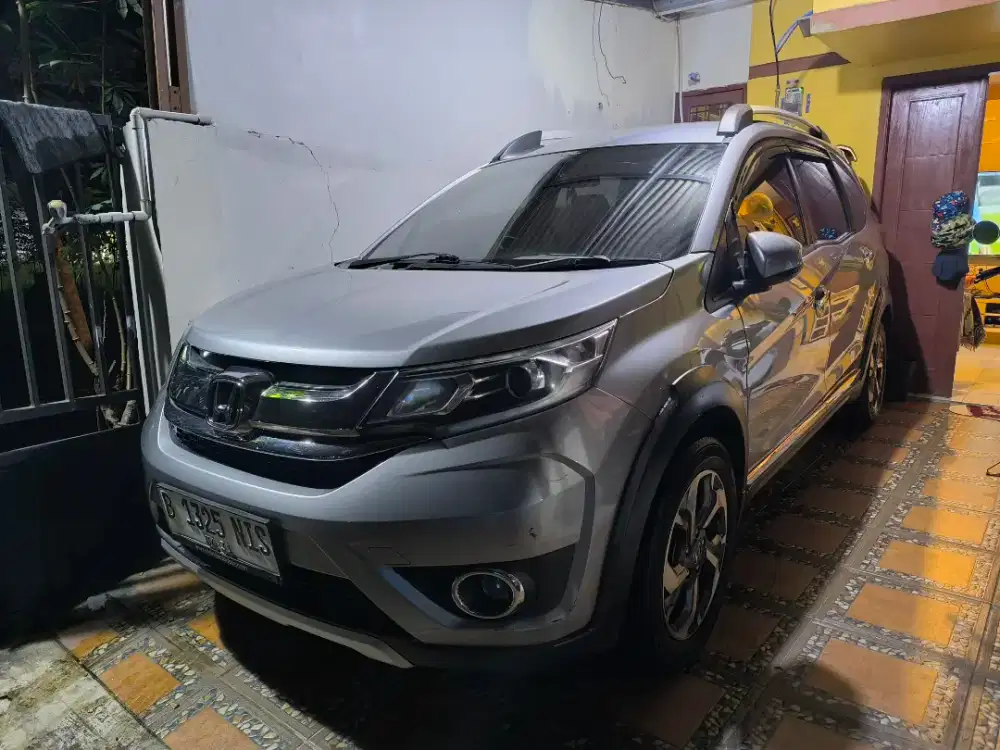 Honda BR-V e 2017 pajak panjang