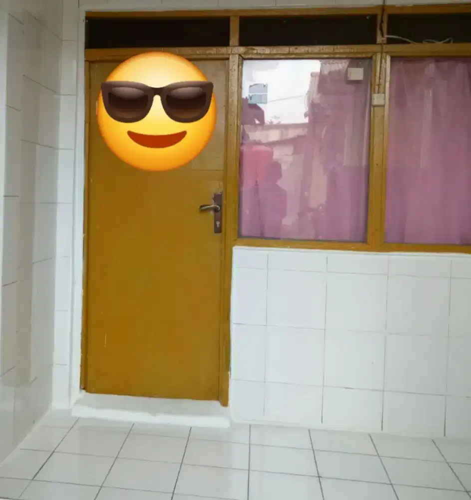 Kontrakan Luas Khusus Tahunan