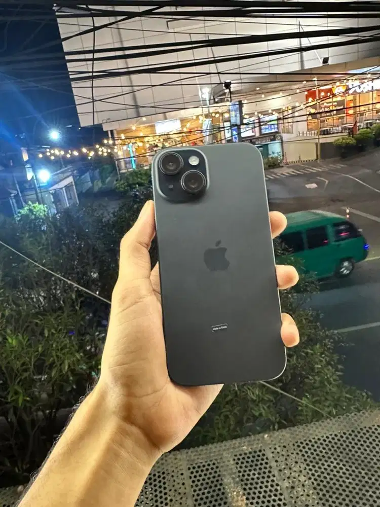 iphone 15 128 ibox garansi panjang