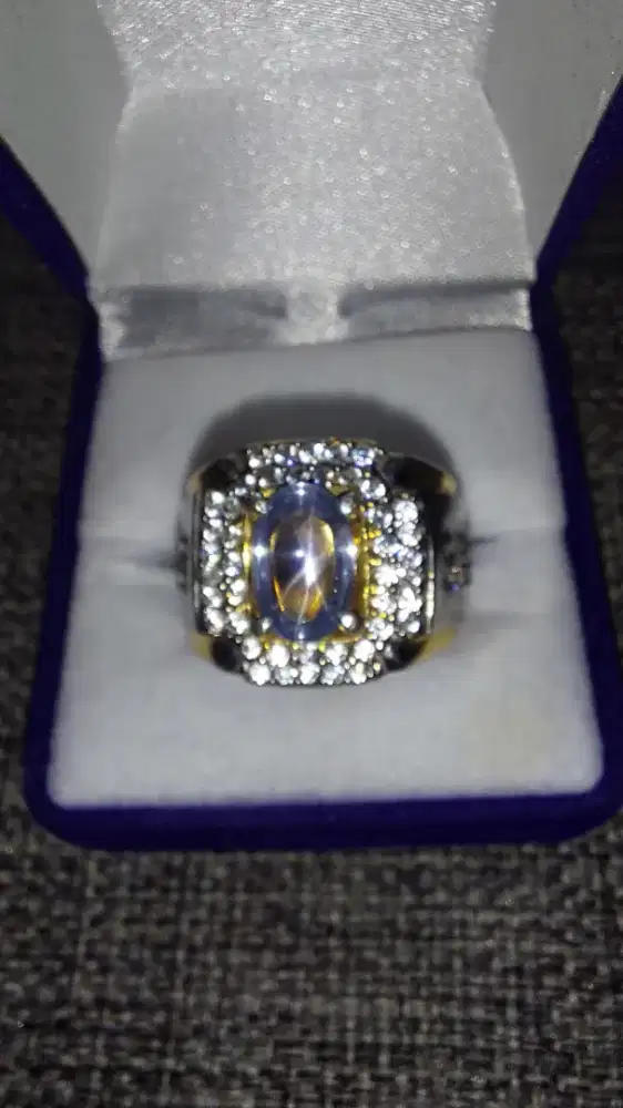 Natural Star Blue Sapphire Ceylon