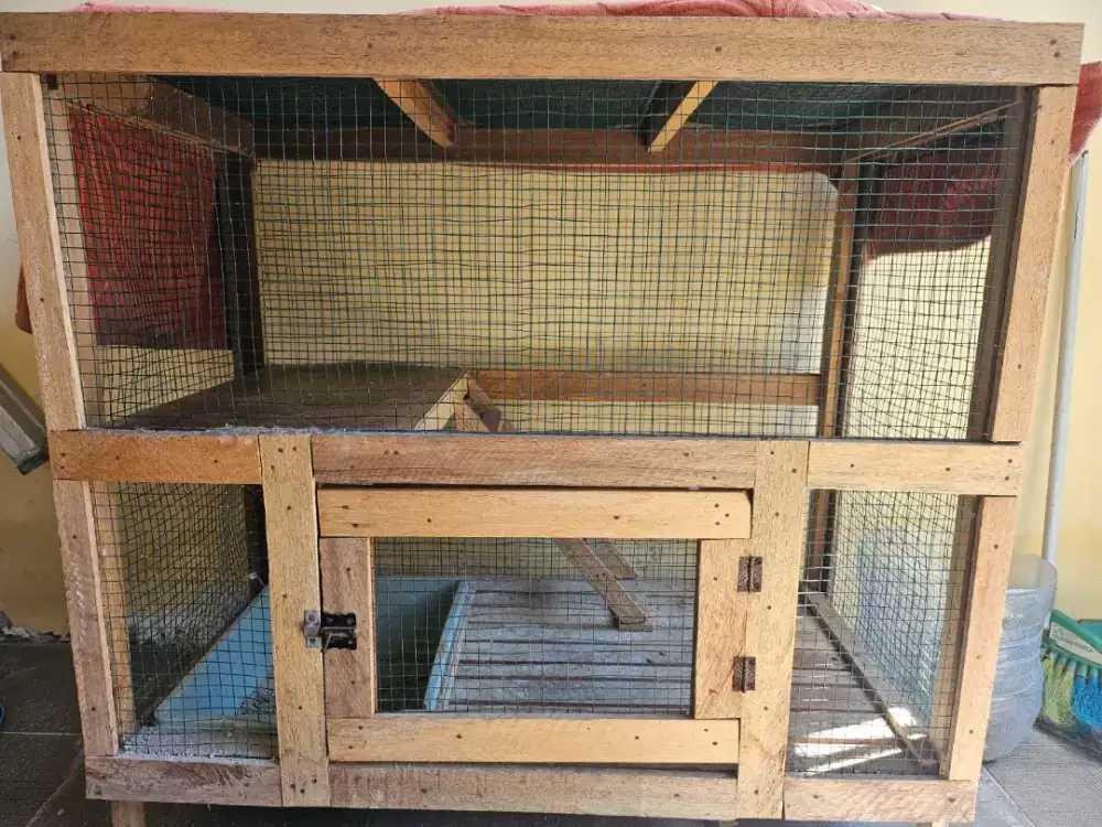 Dijual Kandang Kucing Bekas