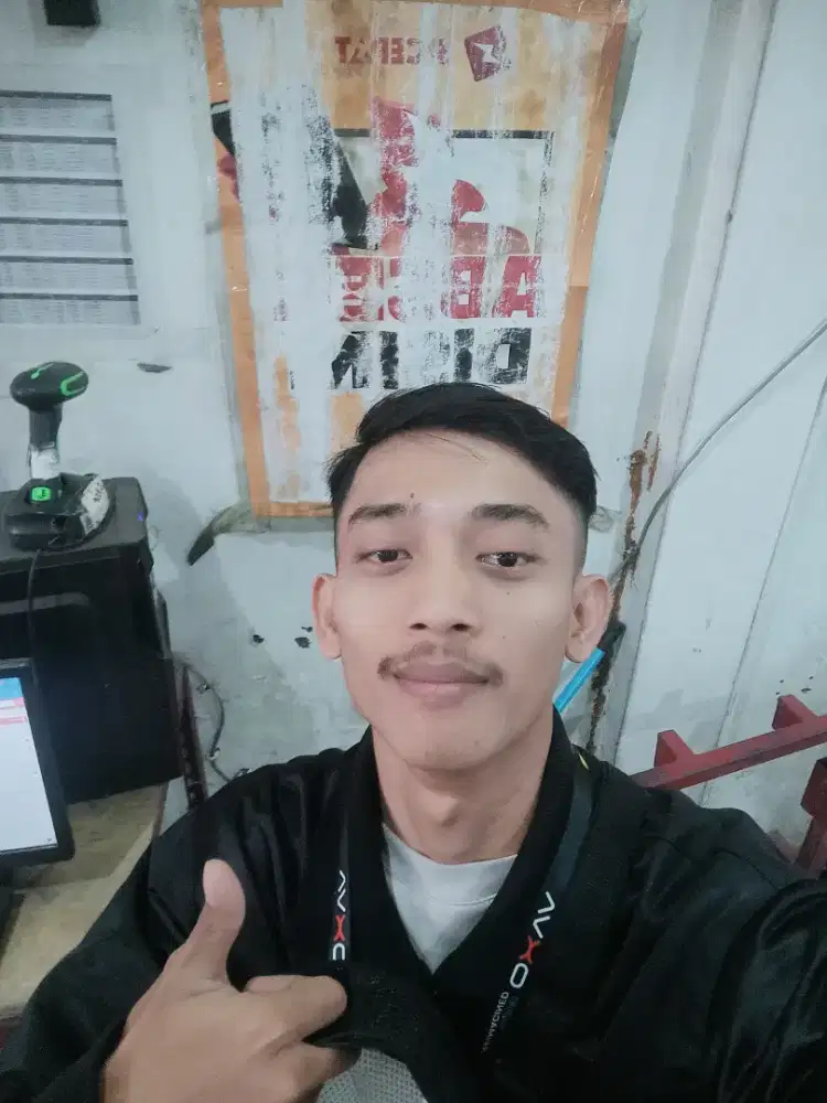 Sedang mencari pekerjaan
