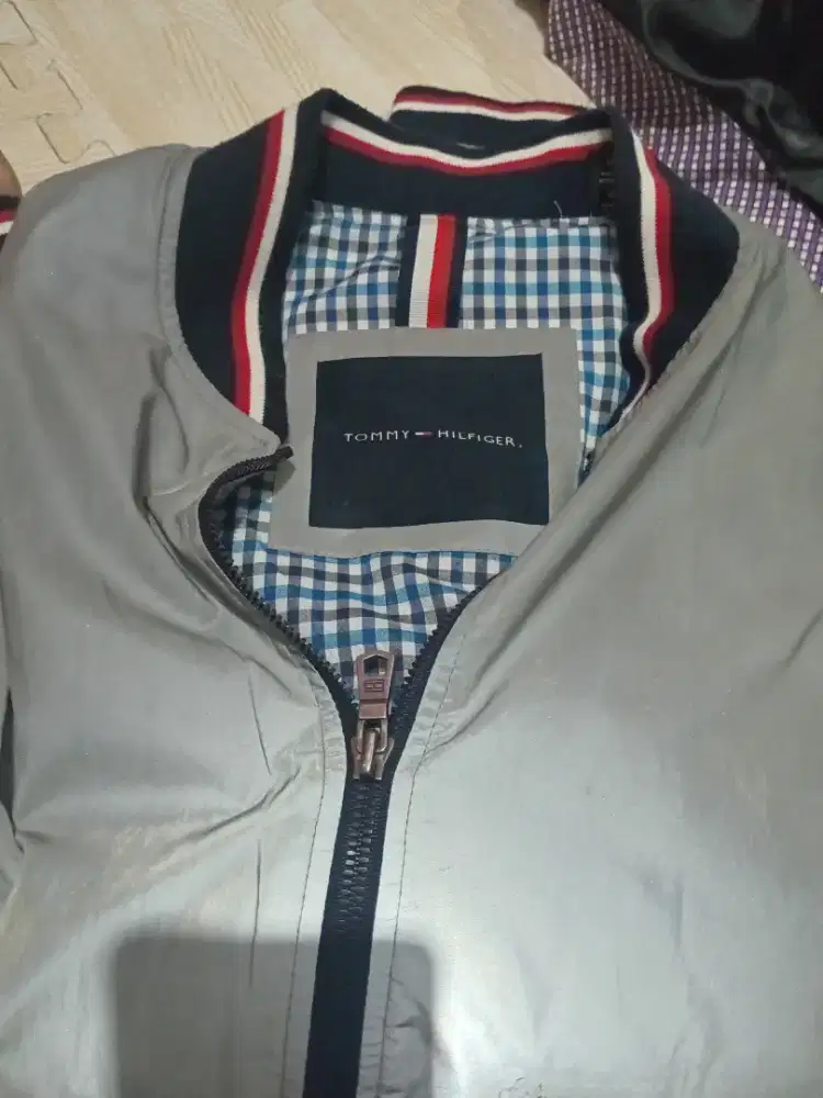 Tommy Hilfiger men's lightweight varsity Rib knit bomber jacket