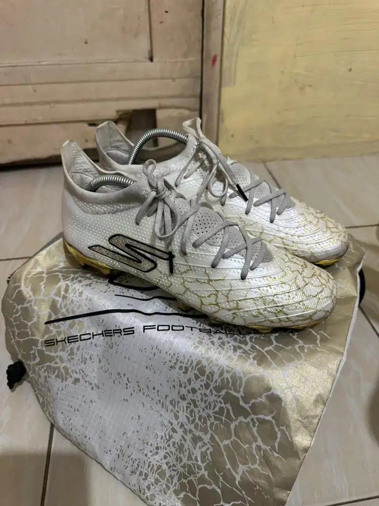 Sepatu bola skechers skx 1.5 Elite size 43