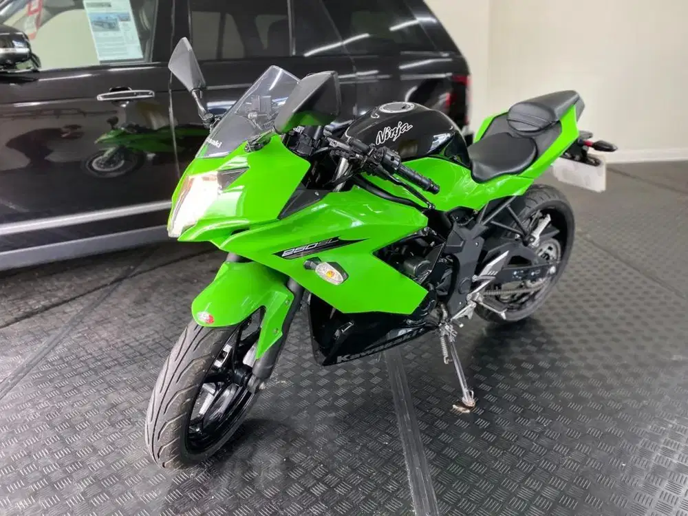 Kawasaki Ninja Bx 250a Hitam Hijau Bekas