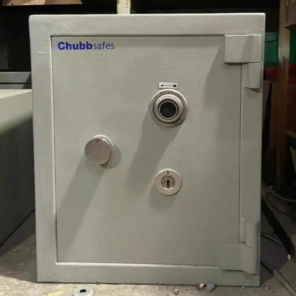 SECoND Brankas tahan api chubbsafes Brankast Tahan Api Map F4 masuk