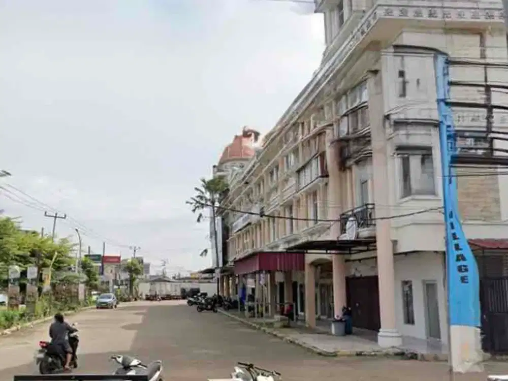 Ruko 3 Lantai dijual gandeng atau satuan di Tangerang dekat Lawson