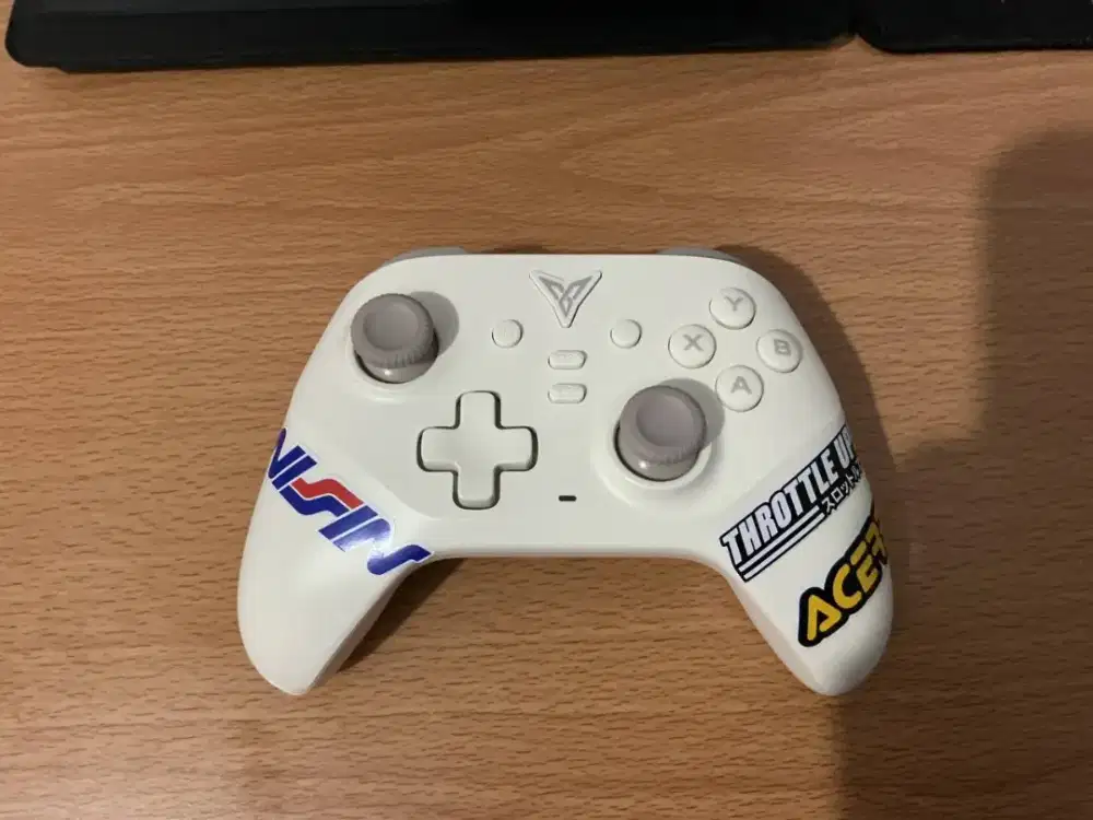 FLYDIGI Dune Fox Wireless Gaming Controller