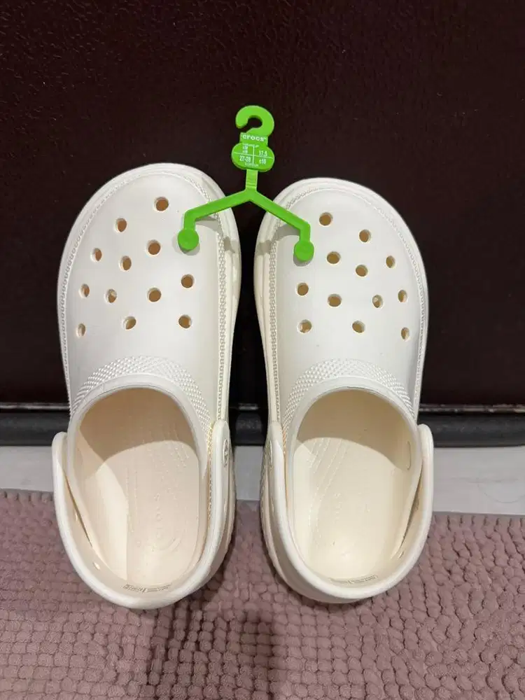 PRELOVED CROCS STOMP UNISEX CLOG - CHALK size M5 / W7
