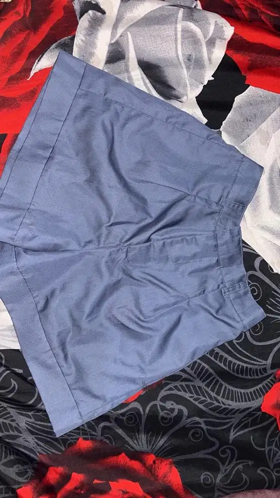 preloved hot pants